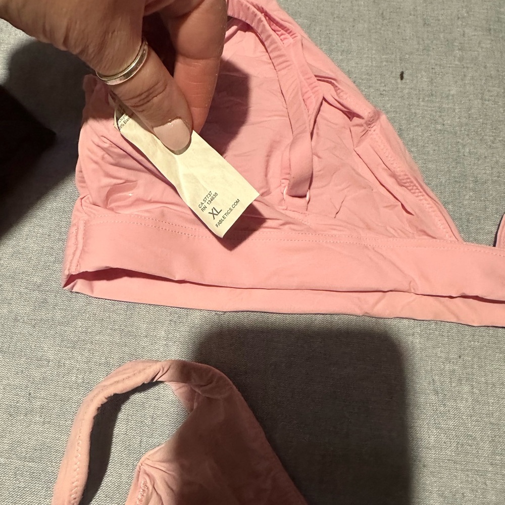 VS & Fabletics Bralettes - Picture 7 of 9